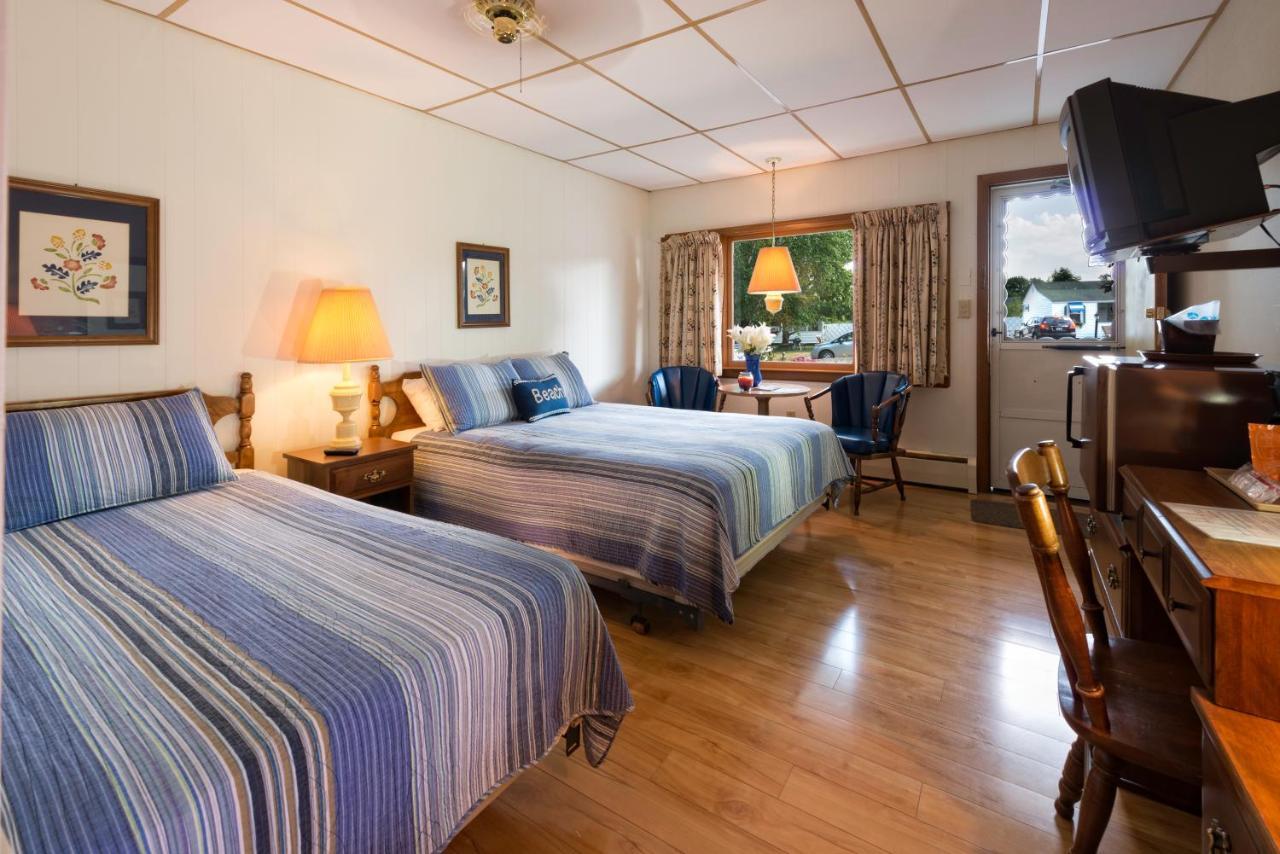 The Beaches Motel Wells Esterno foto